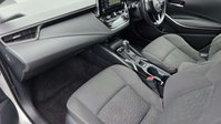 Toyota Corolla 1.8 VVT-h Icon Tech Hatchback 5dr Petrol Hybrid CVT Euro 6 (s/s) (122 ps) 31