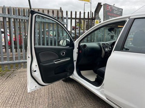 Nissan MICRA ACENTA 61