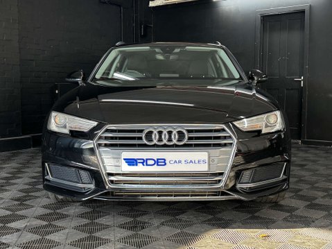 Audi A4 2.0 A4 Sport 35 TFSI 5dr 9