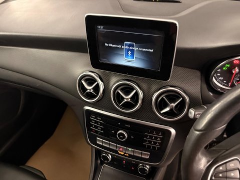 Mercedes-Benz GLA 1.6 GLA200 SE (Executive) Euro 6 (s/s) 5dr 20