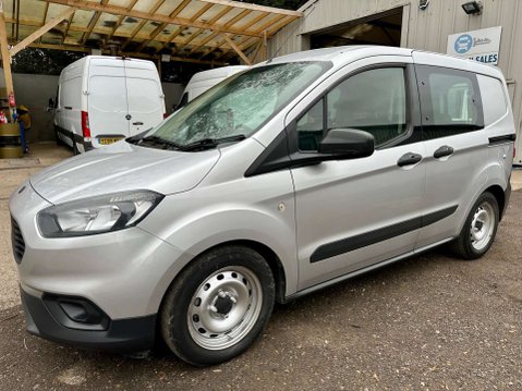 Ford Transit Courier 1.5 TDCi Kombi L1 H1 Euro 6 6dr 9