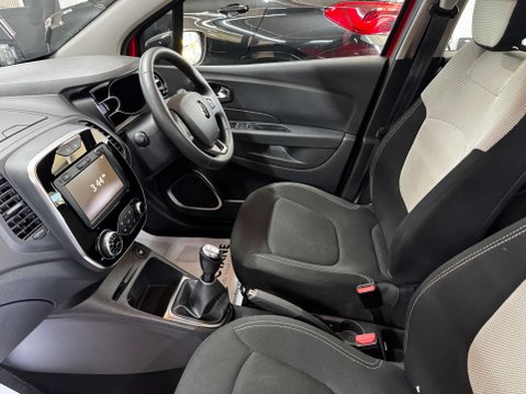 Renault Captur 0.9 Captur Iconic TCe 5dr 44