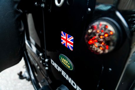 Land Rover Defender 110 NOW SOLD. SIMILAR REQUIRED. PLEASE CALL 01903 254800. 6