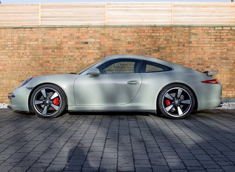 Porsche 911 50th Anniversary Edition 4