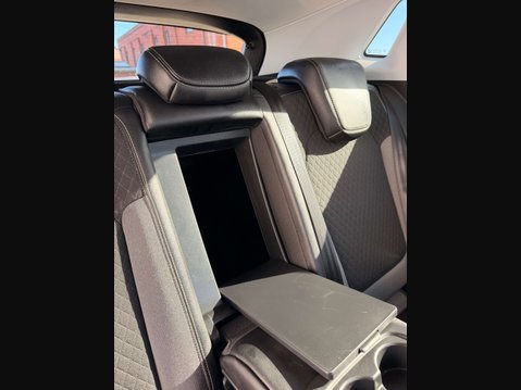 Vauxhall Grandland X 1.2 Grandland X Sport Nav T S/S 5dr 27