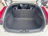Volvo V40 D2 R-DESIGN NAV PLUS 10
