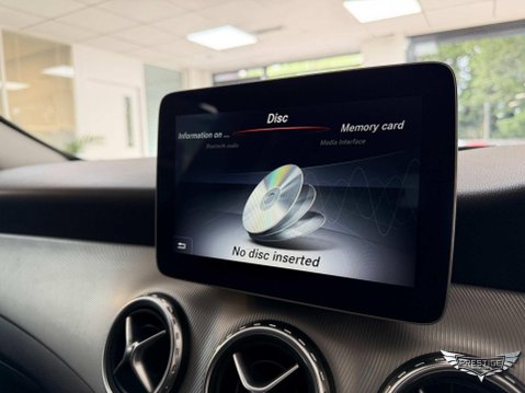 Mercedes-Benz GLA 2.1 GLA220d Sport (Premium) 7G-DCT 4MATIC Euro 6 (s/s) 5dr 76