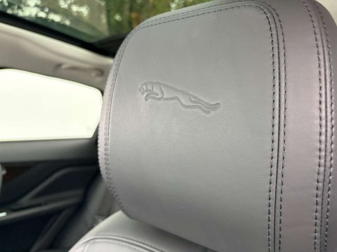 Jaguar F-Pace 2.0 F-PACE Portfolio AWD D 4WD 5dr 79