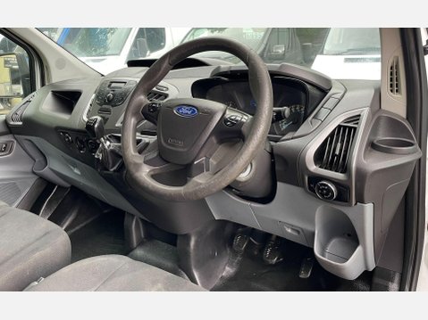 Ford Transit Custom 2.2 TDCi 270 ECOnetic Panel Van 5dr Diesel Manual L1 H1 (162 g/km, 98 bhp) 23