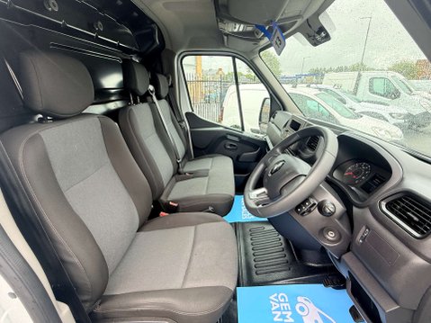 Renault Master 2.3 Master MM35 Business+ dCi 11