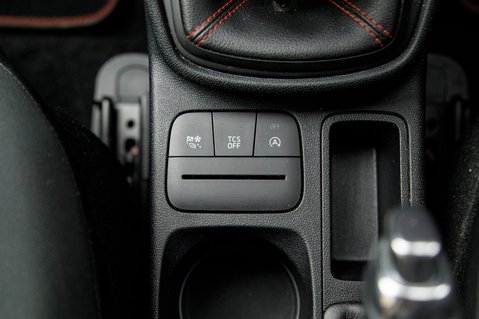 Ford Fiesta ST-LINE EDITION MHEV 36