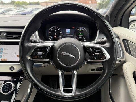 Jaguar I-Pace 400 90kWh HSE Black SUV 5dr Electric Auto 4WD (400 ps) 38