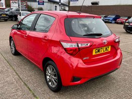 Toyota Yaris 1.5 Yaris Icon Tech VVT-i 5dr 9