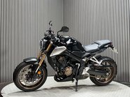 Honda CB650R 2020 NEO SPORT CAFE 9K MODERN CLASSIC 650CC 10
