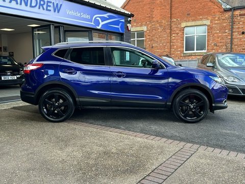 Nissan Qashqai DCI N-TEC PLUS 2