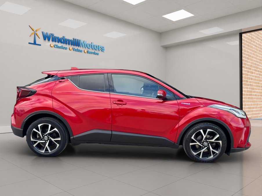 2020 Toyota C-HR — image 3