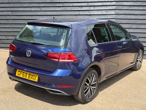 Volkswagen Golf 1.0 Golf SE Nav TSi 5dr 4