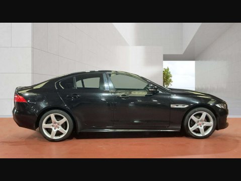 Jaguar XE 2.0 XE R-Sport D AWD Auto 4WD 4dr 5
