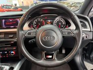 Audi A4 2.0 TFSI S line Saloon 4dr Petrol S Tronic quattro Euro 5 (s/s) (211 ps) 29