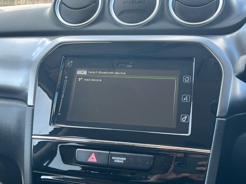 Suzuki Vitara SZ-T BOOSTERJET MHEV 24