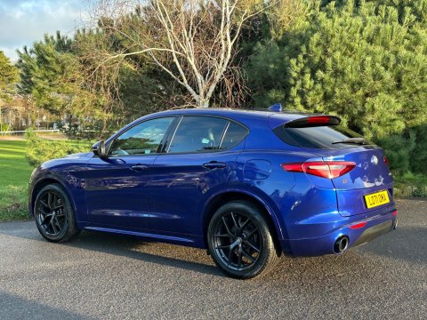 Alfa Romeo Stelvio 2.0T Veloce Auto Q4 AWD Euro 6 (s/s) 5dr 27