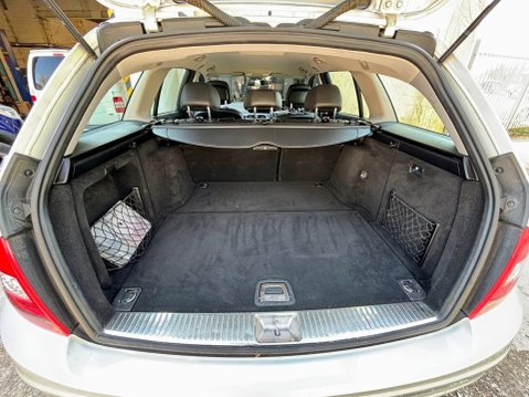 Mercedes-Benz C Class C220 CDI BLUEEFFICIENCY EXECUTIVE SE 12