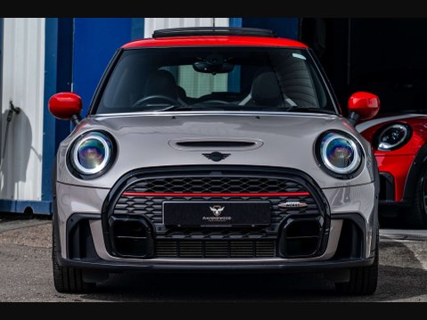 Mini Hatch 2.0 John Cooper Works Auto 3dr 28