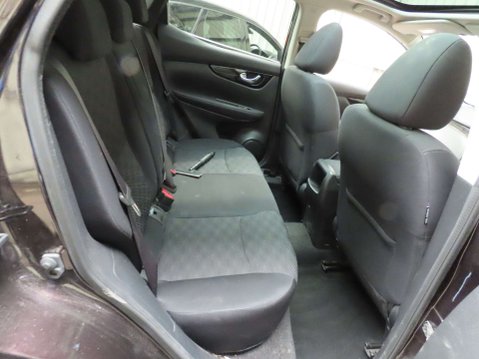 Nissan Qashqai 1.5 Qashqai N-Connecta dCi 5dr 10