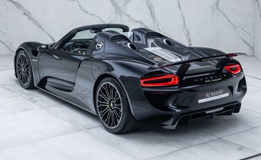 Porsche 918 Spyder 7