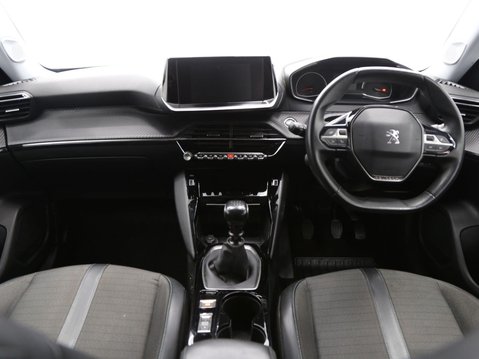 Peugeot 2008 1.2 PureTech Allure Euro 6 (s/s) 5dr 9