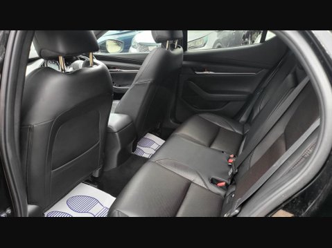 Mazda 3 GT SPORT MHEV 16