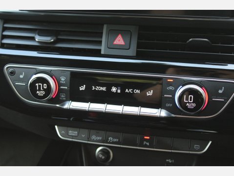 Audi A5 SPORTBACK TFSI S LINE BLACK EDITION MHEV 24