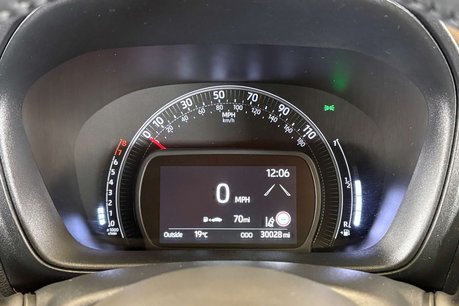 Toyota Aygo X 1.0 VVT-i Pure Hatchback 5dr Petrol Manual Euro 6 (s/s) (72 ps) 8