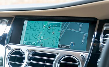 Rolls-Royce Wraith 17