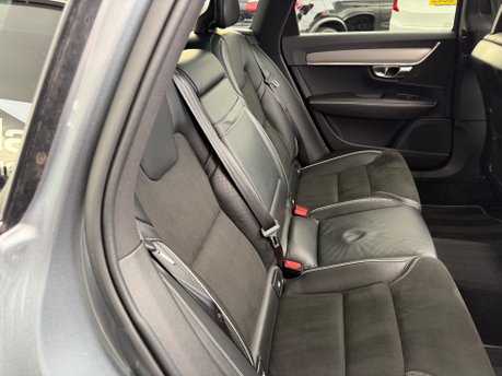 Volvo V90 2.0 D5 PowerPulse R-Design Pro Estate 5dr Diesel Auto AWD Euro 6 (235PS) 38