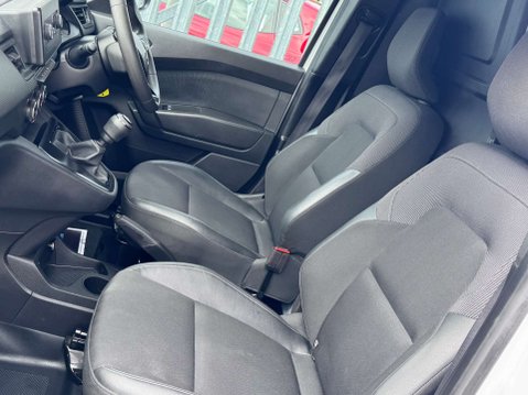 Renault Kangoo 1.5 dCi Blue ENERGY ML19 Start Panel Van 6dr Diesel Manual MWB Euro 6 (s/s) 31