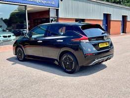 Nissan LEAF Leaf Tekna Electric 110Kw 39kWh (AUTOMATIC) 5dr 9