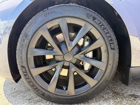 Tesla Model 3 Saloon 4dr Electric Auto RWD (241 bhp) 16