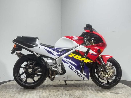 Honda RVF 2000 LATE REGISTERED GENUINE 8K CLASSIC 400CC SUPER SPORT