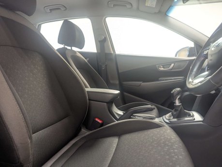 Hyundai KONA 1.0 Kona SE 5dr 31