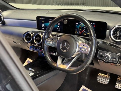 Mercedes-Benz A Class 1.3 A 200 AMG Line Executive Auto 5dr 9