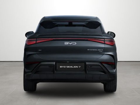 BYD Seal U 1.5 DM-i Boost 5dr Auto 4