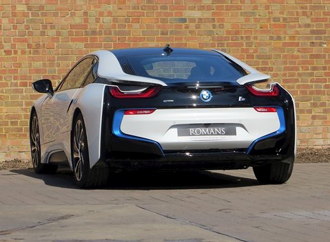 BMW I8 5