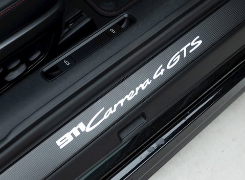 Porsche 911 (992) Carrera 4 GTS 20
