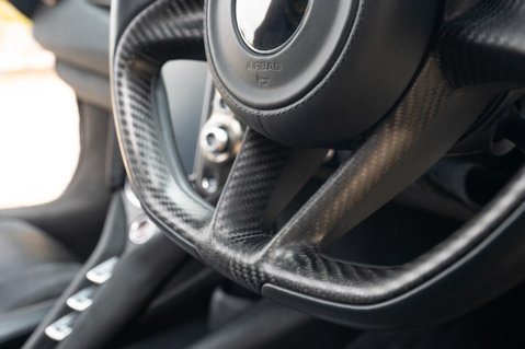 McLaren 720S 4.0T V8 Performance SSG Euro 6 (s/s) 2dr 32