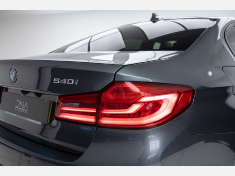 BMW 5 Series 3.0 540i xDrive M Sport Auto 4WD 4dr 64
