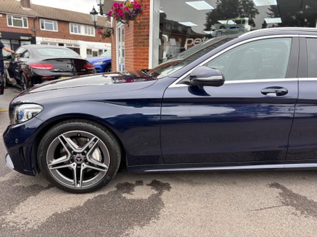 Mercedes-Benz C Class 2.0 C220d AMG Line (Premium) Estate 5dr Diesel G-Tronic+ Euro 6 (194 ps) 7