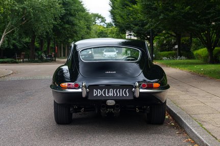 Jaguar E-Type 3.8 FHC 6