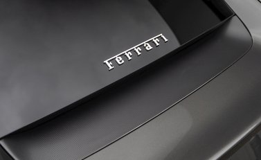 Ferrari 812 Superfast 27