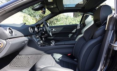 Mercedes-Benz SL Class SL63 AMG 19